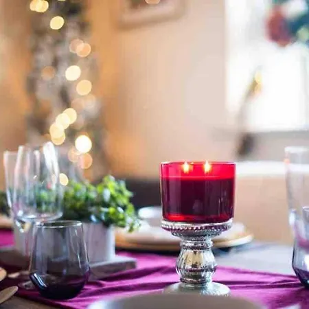 Tranquil Retreat For 6 Guests With Hot Tub Σπίτι διακοπών