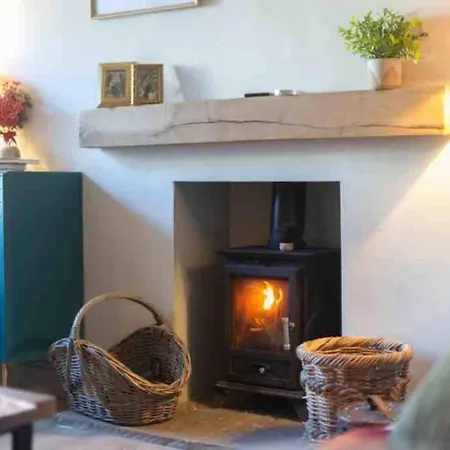 Tranquil Retreat For 6 Guests With Hot Tub Semesterbostad Appleby-in-Westmorland